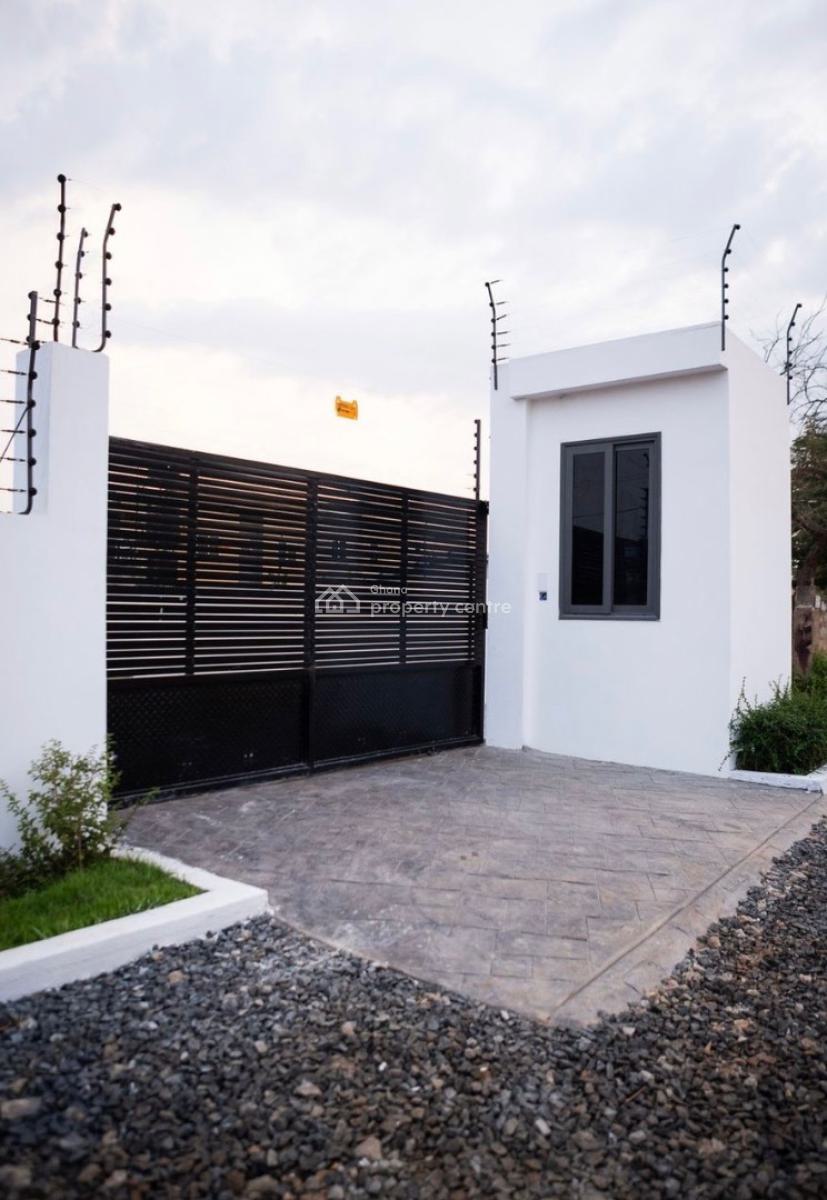 4 Bedrooms, School Junction, Ashaley Botwe, Adenta Municipal, Accra, Detached Duplex for Sale