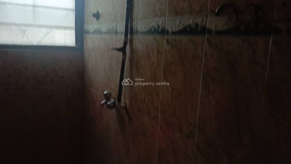 Auction of 10 Bedroom Storey House, Ablekuma Fanmilk, Accra Metropolitan, Accra, Detached Bungalow for Sale