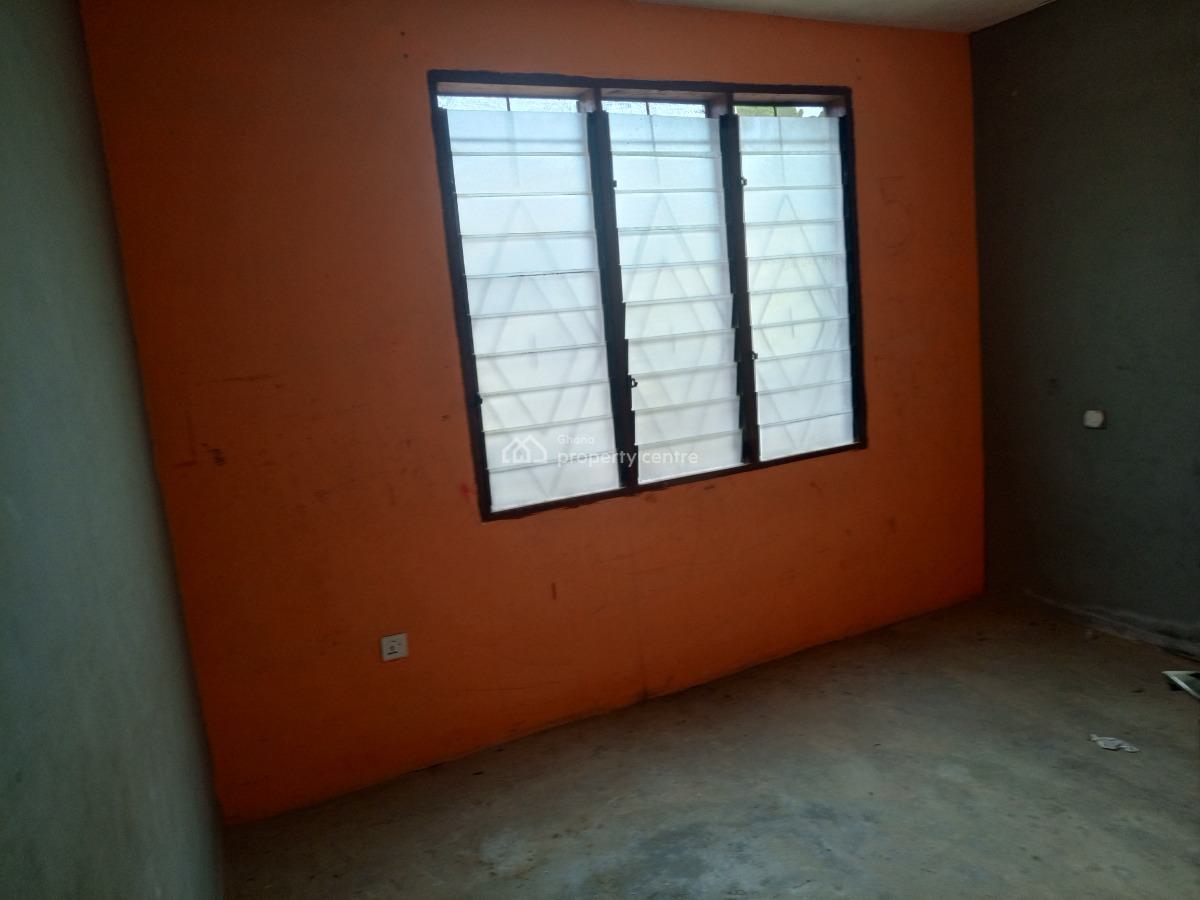 Auction of 4 Apartments of 10 Bedrooms Storey House, Ablekuma Fanmilk, Accra Metropolitan, Accra, Detached Bungalow for Sale