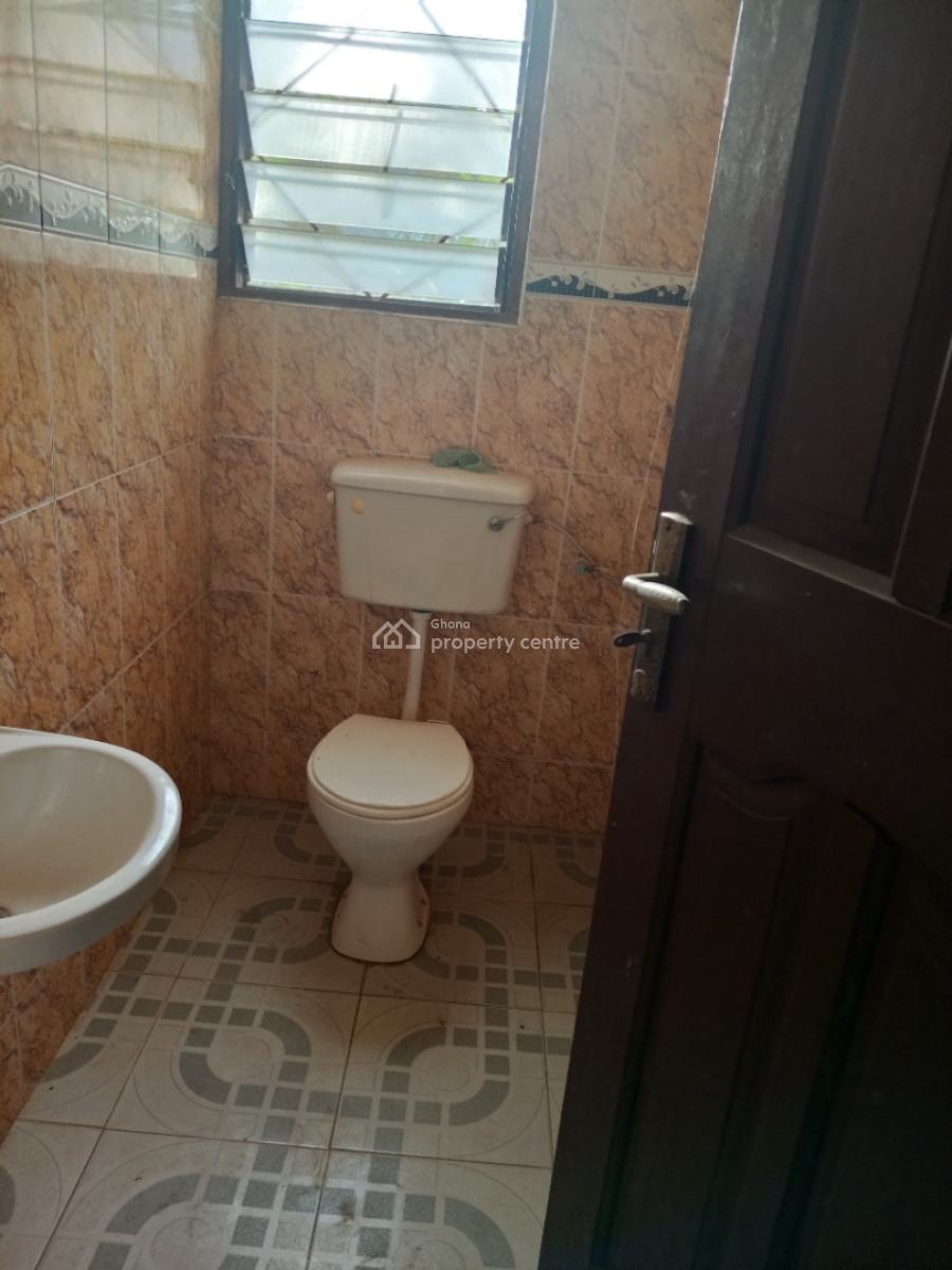 Auction of 4 Apartments of 10 Bedrooms Storey House, Ablekuma Fanmilk, Accra Metropolitan, Accra, Detached Bungalow for Sale