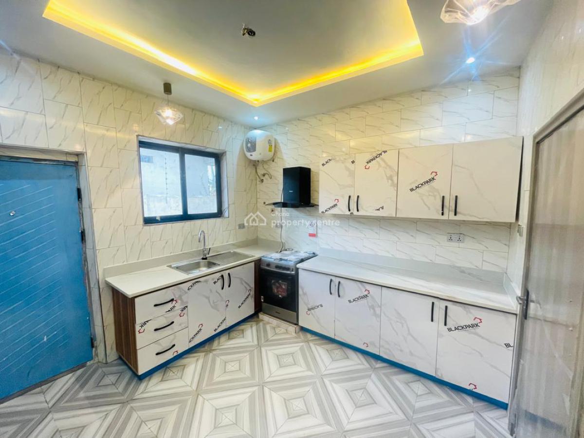 Two(2) Bedroom, Ogbojo New Market, Adenta Municipal, Accra, Apartment for Rent