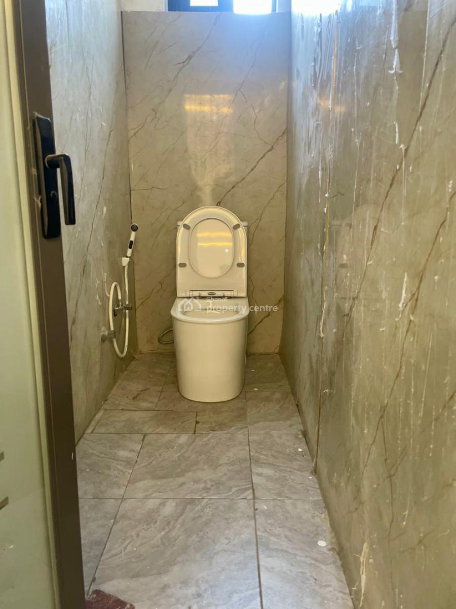 Two(2) Bedroom, Ogbojo New Market, Adenta Municipal, Accra, Apartment for Rent