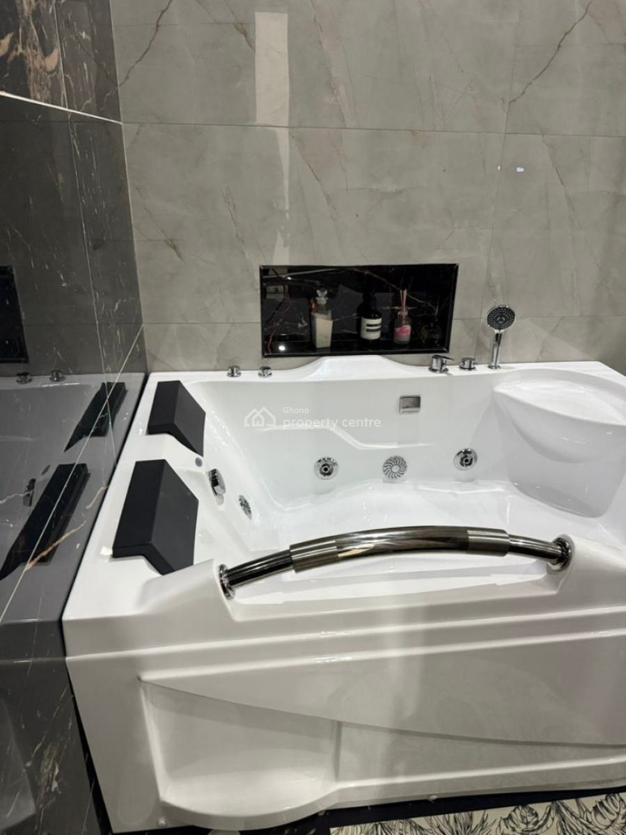 Executive  Fully Furnish 4 Bedroom House with a Swimming Pool, Dome  Pillar 2, Dome, Ga East Municipal, Accra, House for Sale