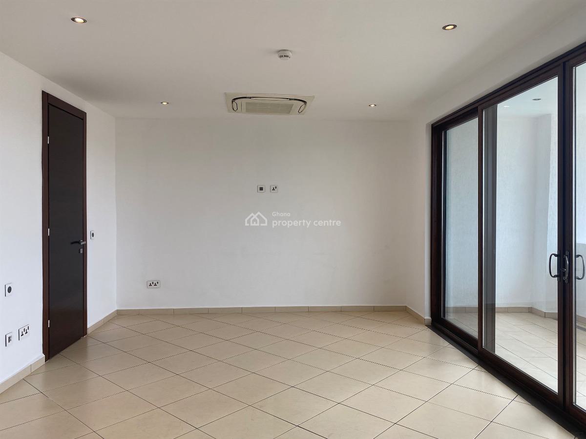 2 Bedroom Apartment in a Gated Community with Swimming Pool, and Gym, Airport Residential Area, Accra, Apartment for Rent