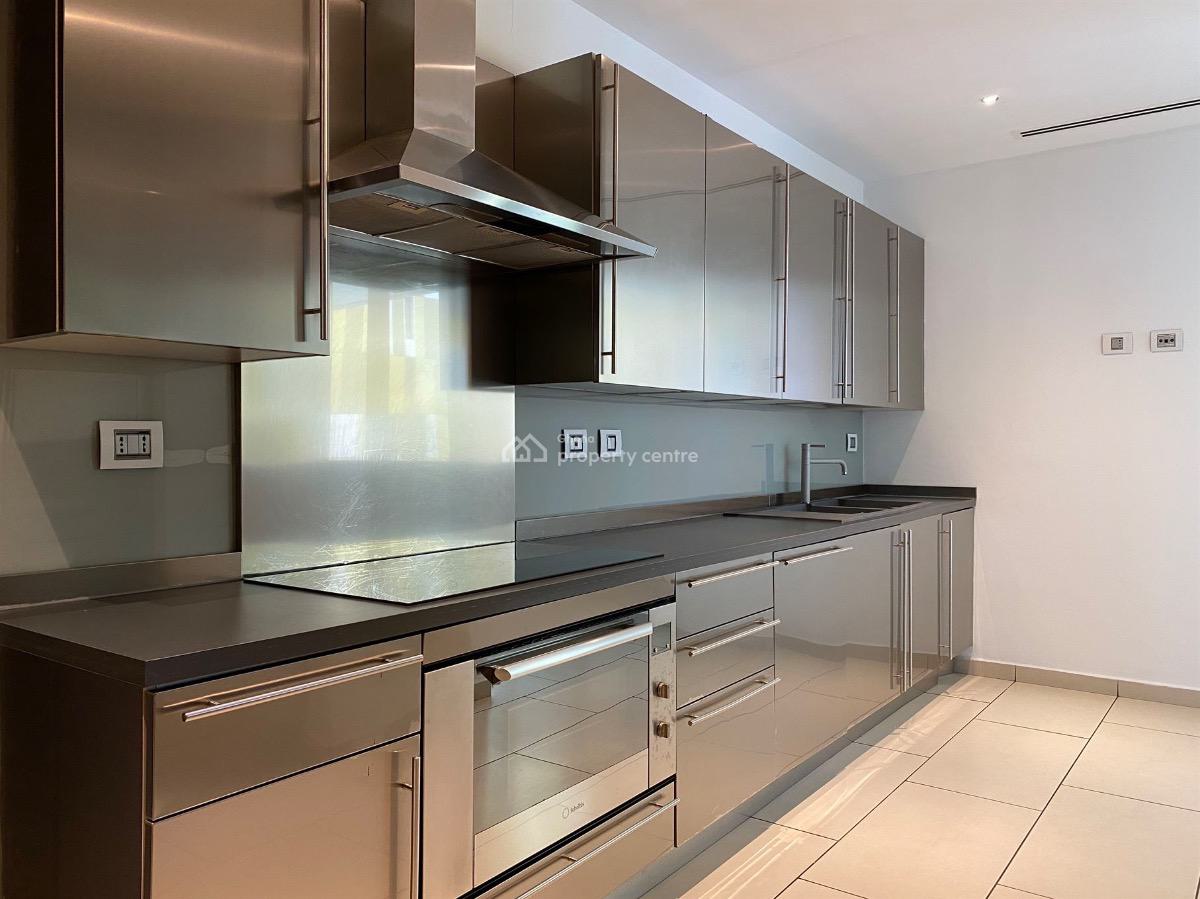 2 Bedroom Apartment in a Gated Community with Swimming Pool, and Gym, Airport Residential Area, Accra, Apartment for Rent