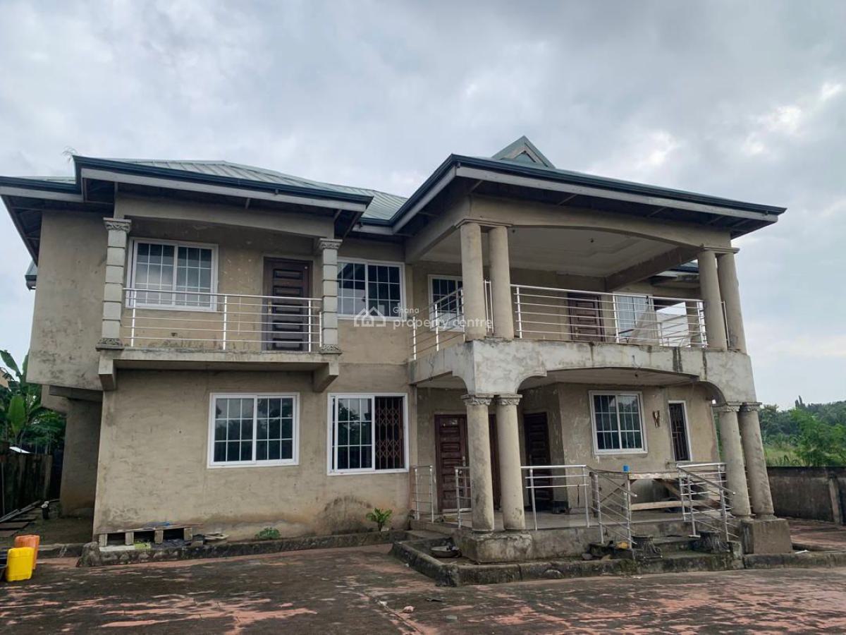 4 Bedroom House 95% Completed, Pampaso Area, Nsawam, Akuapim South Municipal, Eastern Region, House for Sale