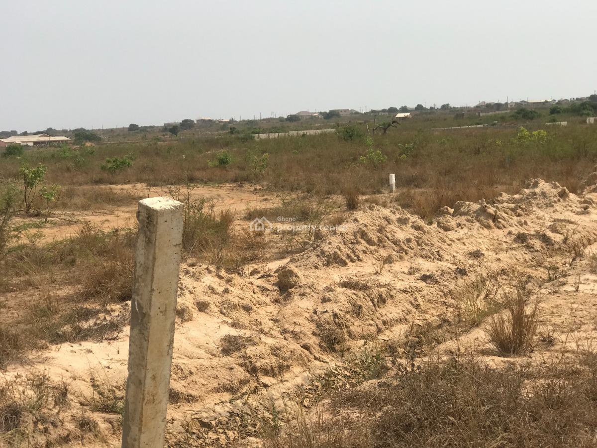 Get a Plot with The Best Payment, 2nd Floor of The Red and Blue Plaza Along The Devtraco Road, Tema Com, Tsopoli, Ningo Prampram District, Accra, Land for Sale