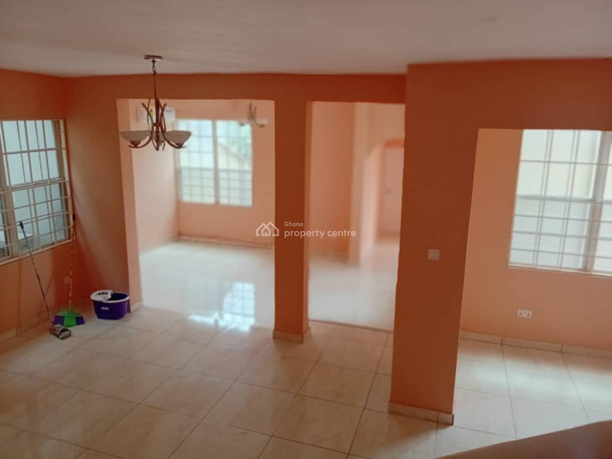 4 Bedroom House in East Legon, East Legon, Accra, Semi-detached Duplex for Rent