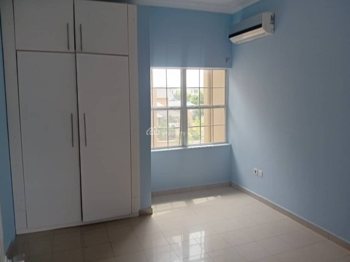 4 Bedroom House in East Legon, East Legon, Accra, Semi-detached Duplex for Rent