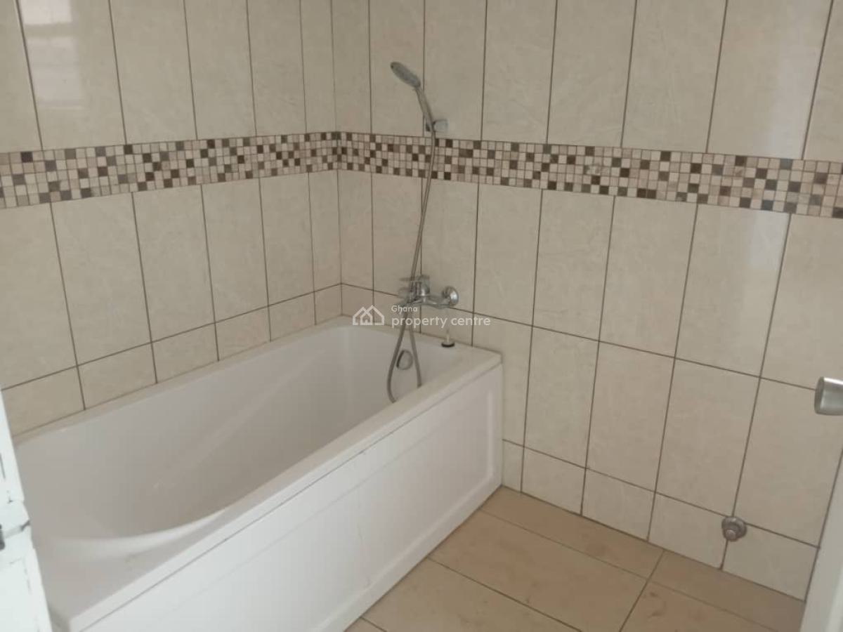 4 Bedroom House in East Legon, East Legon, Accra, Semi-detached Duplex for Rent