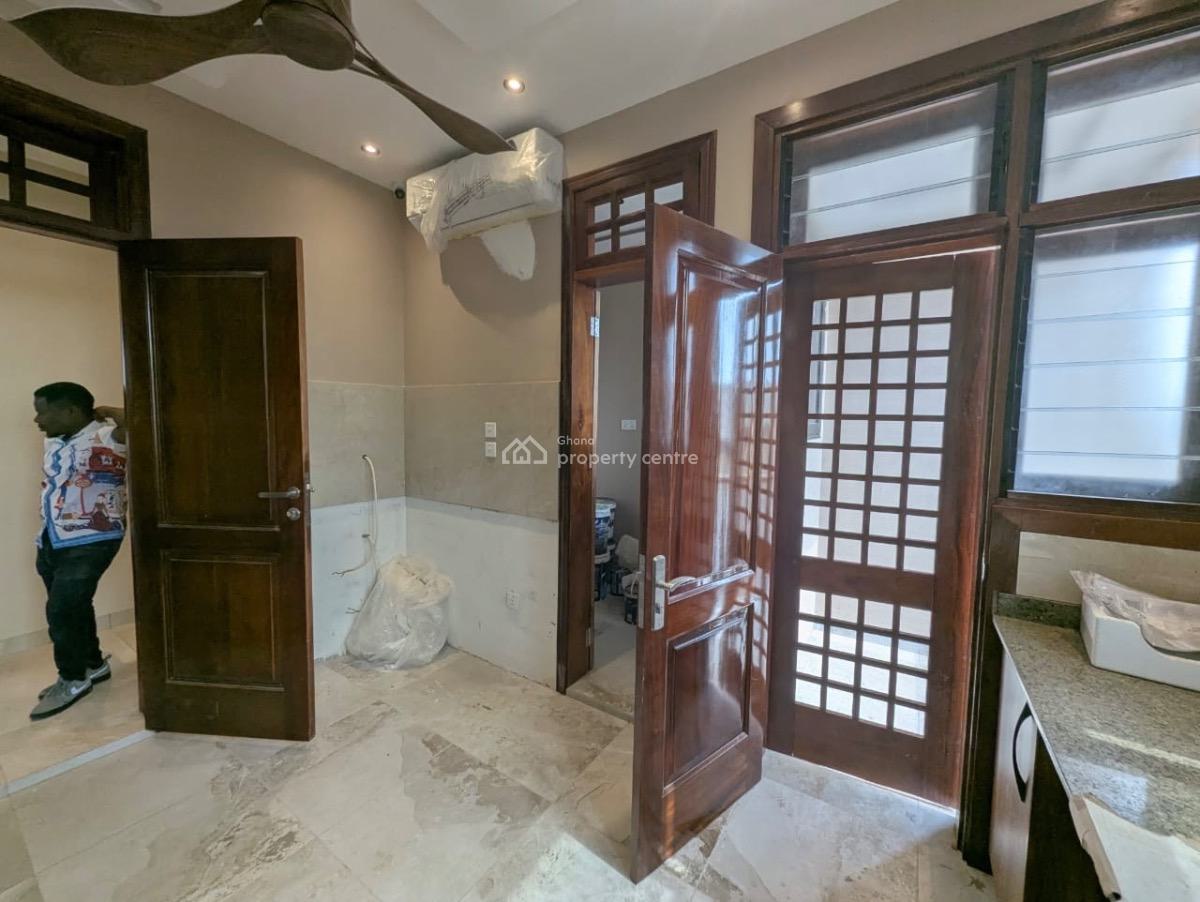 3 Bedrooms at Tse Addo Roundabout, Roundabout, Tse Addo, Accra, Apartment for Rent