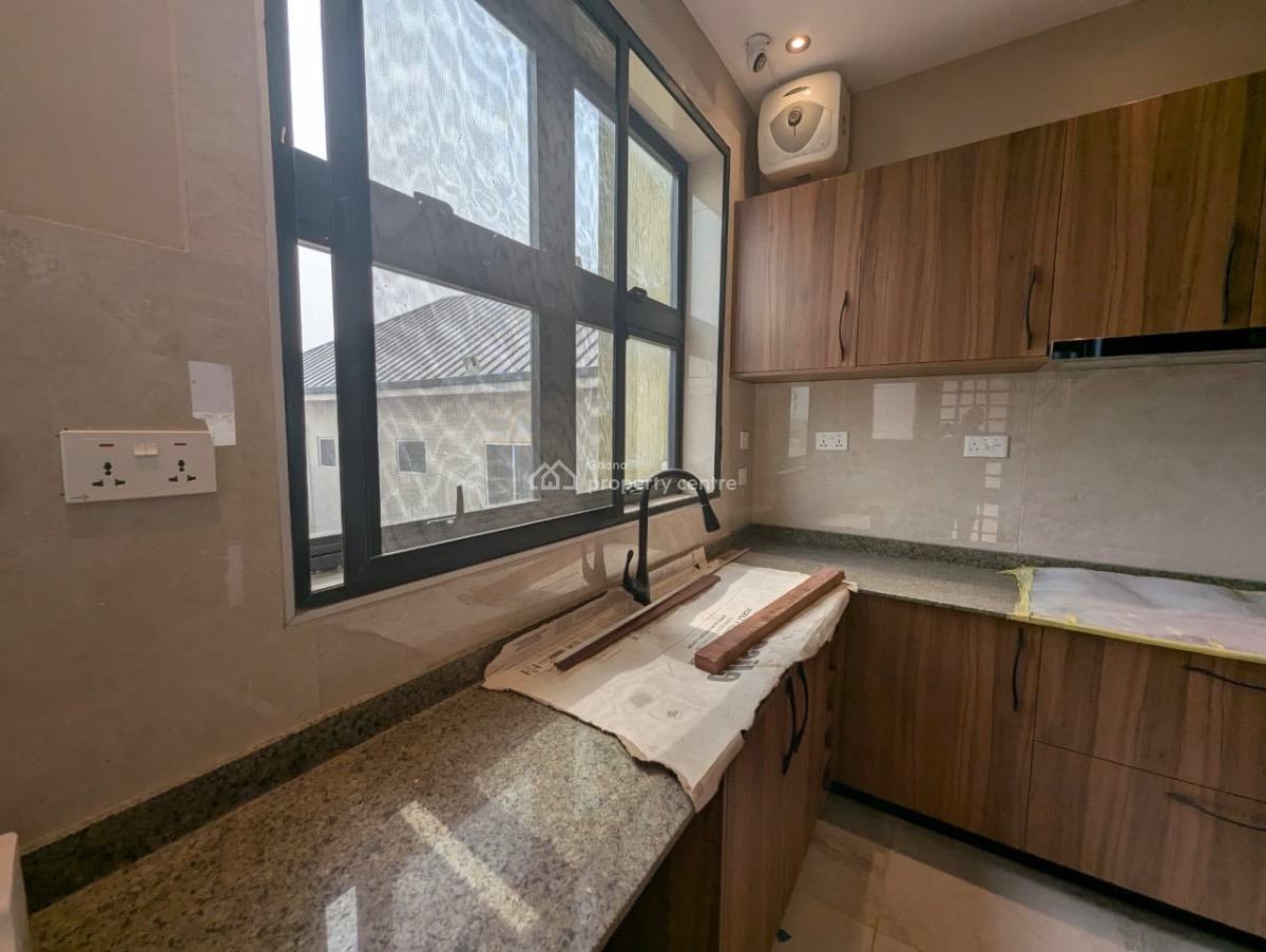 3 Bedrooms at Tse Addo Roundabout, Roundabout, Tse Addo, Accra, Apartment for Rent