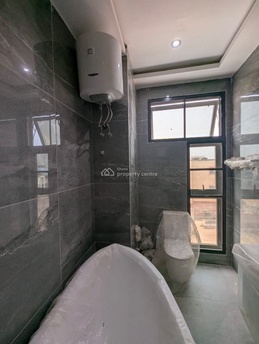 3 Bedrooms at Tse Addo Roundabout, Roundabout, Tse Addo, Accra, Apartment for Rent