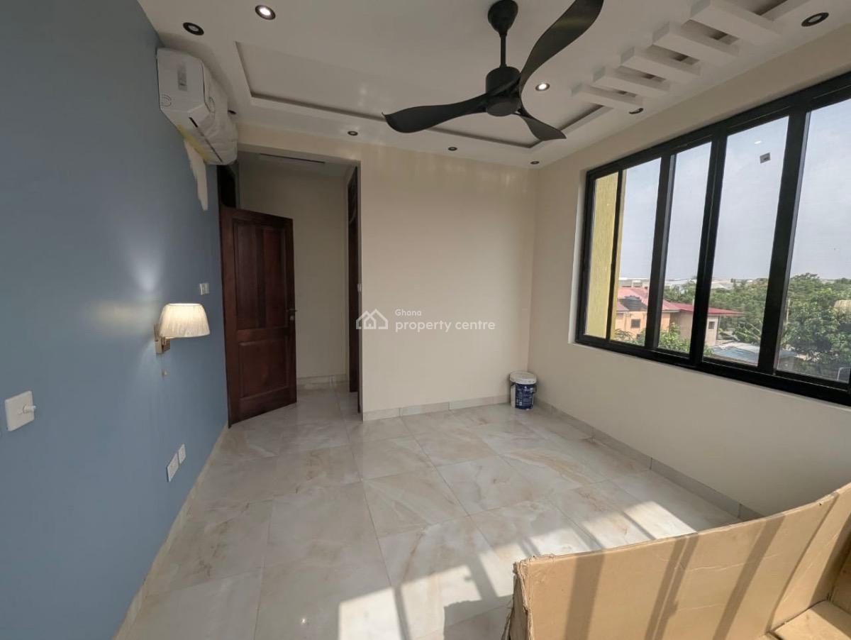 3 Bedrooms at Tse Addo Roundabout, Roundabout, Tse Addo, Accra, Apartment for Rent