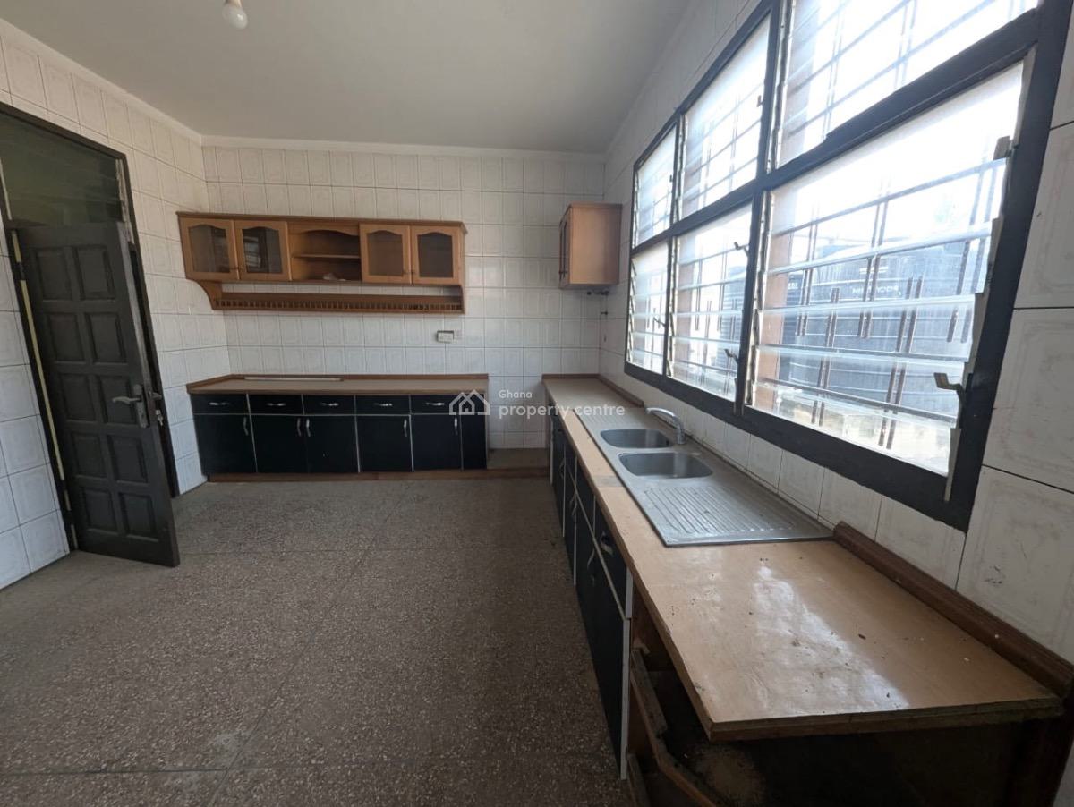 6 Bedrooms on 4 Plots, Top Herbal, North Legon, Accra, Detached Duplex for Sale