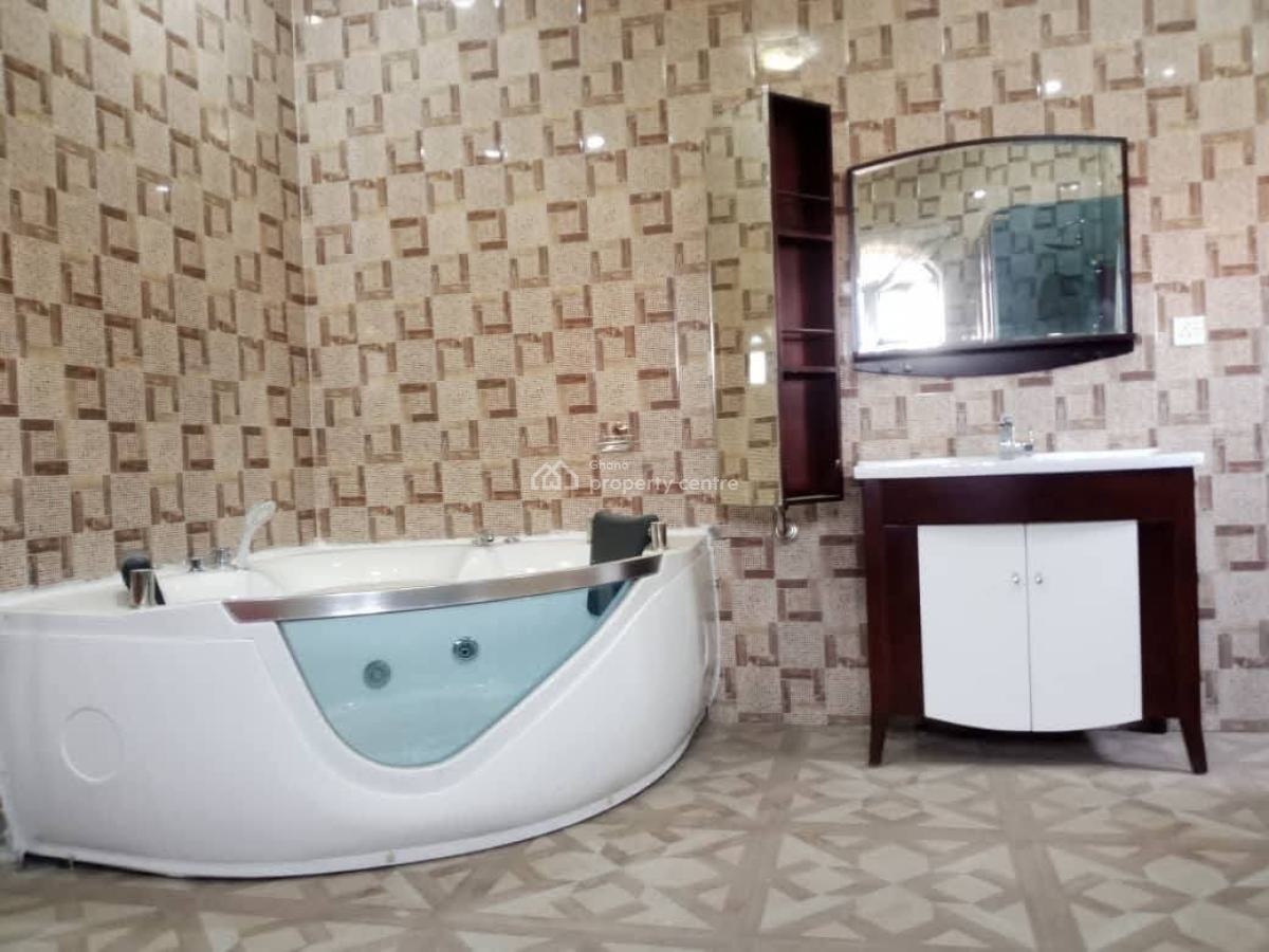 Executive 5 Bedrooms House & Swimming Pool, West Trasacco, East Legon, Accra, House for Sale