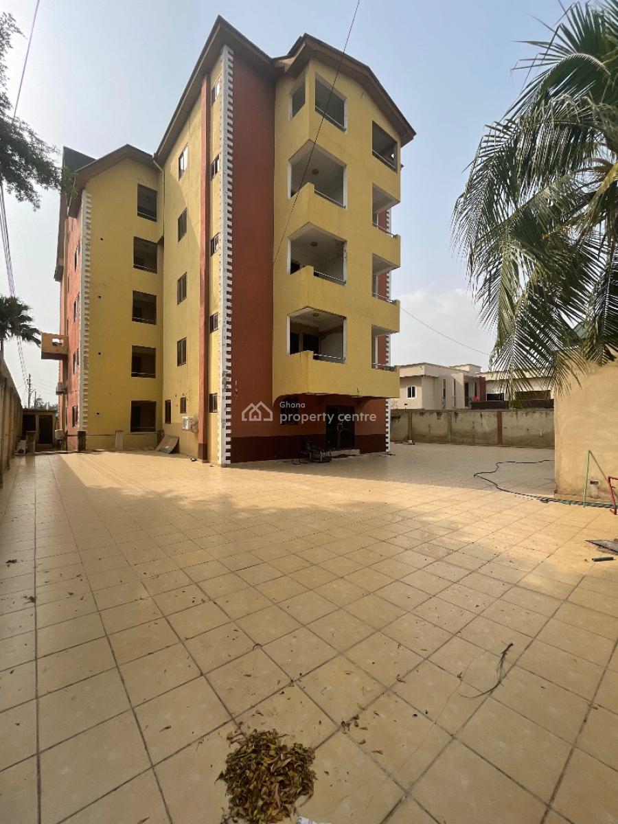 30 Plus Bedrooms, East Legon, Accra, Hotel / Guest House for Sale