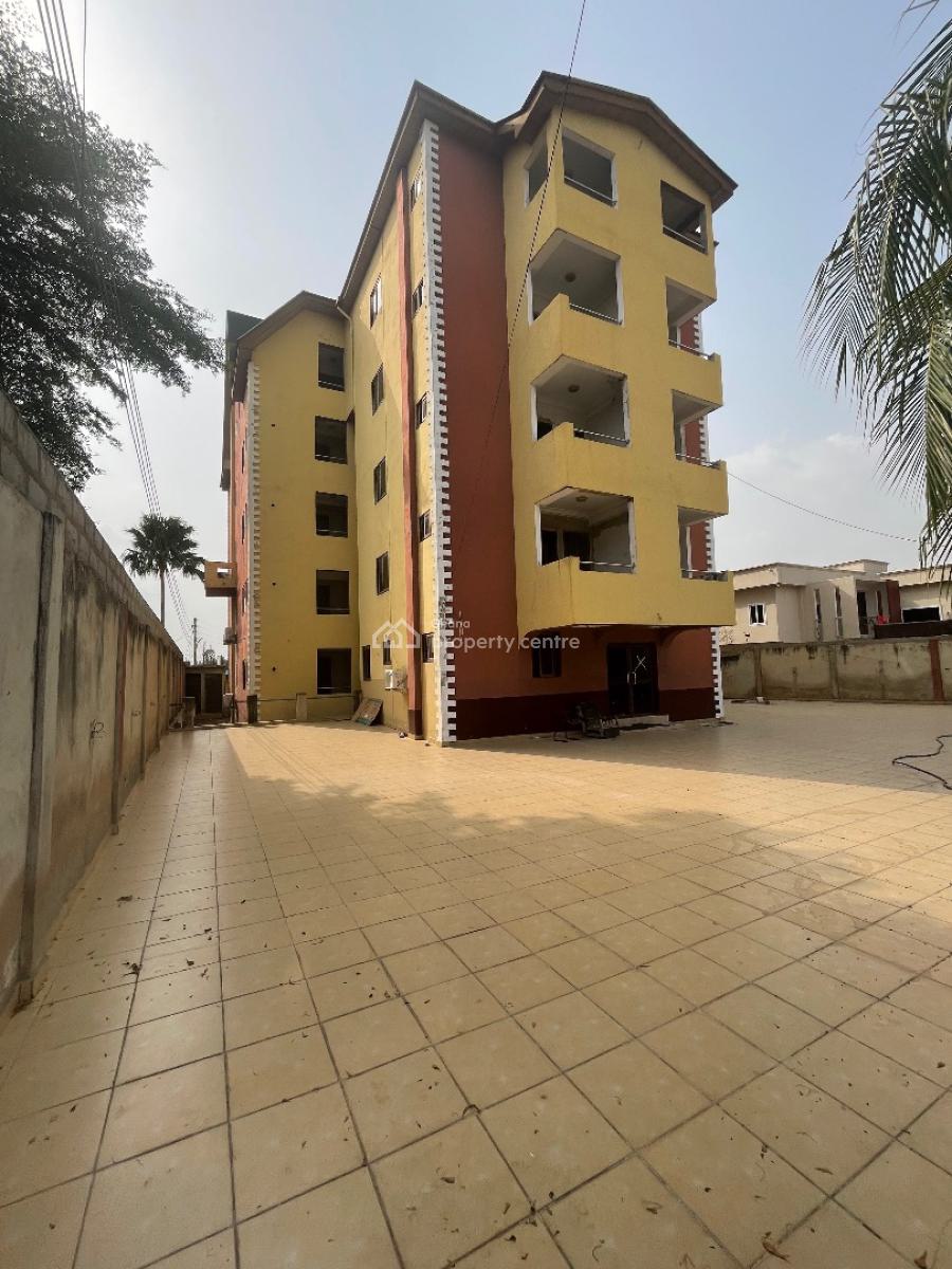 30 Plus Bedrooms, East Legon, Accra, Hotel / Guest House for Sale