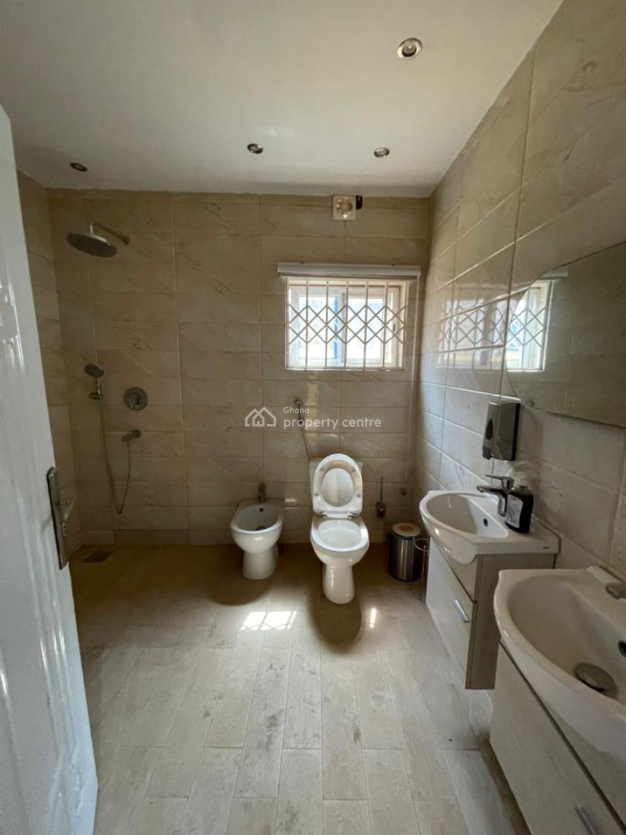 3 Bedroom En-suite House Oyarifa, Oyarifa, Oyarifa, La Nkwantanang Madina Municipal, Accra, House for Sale