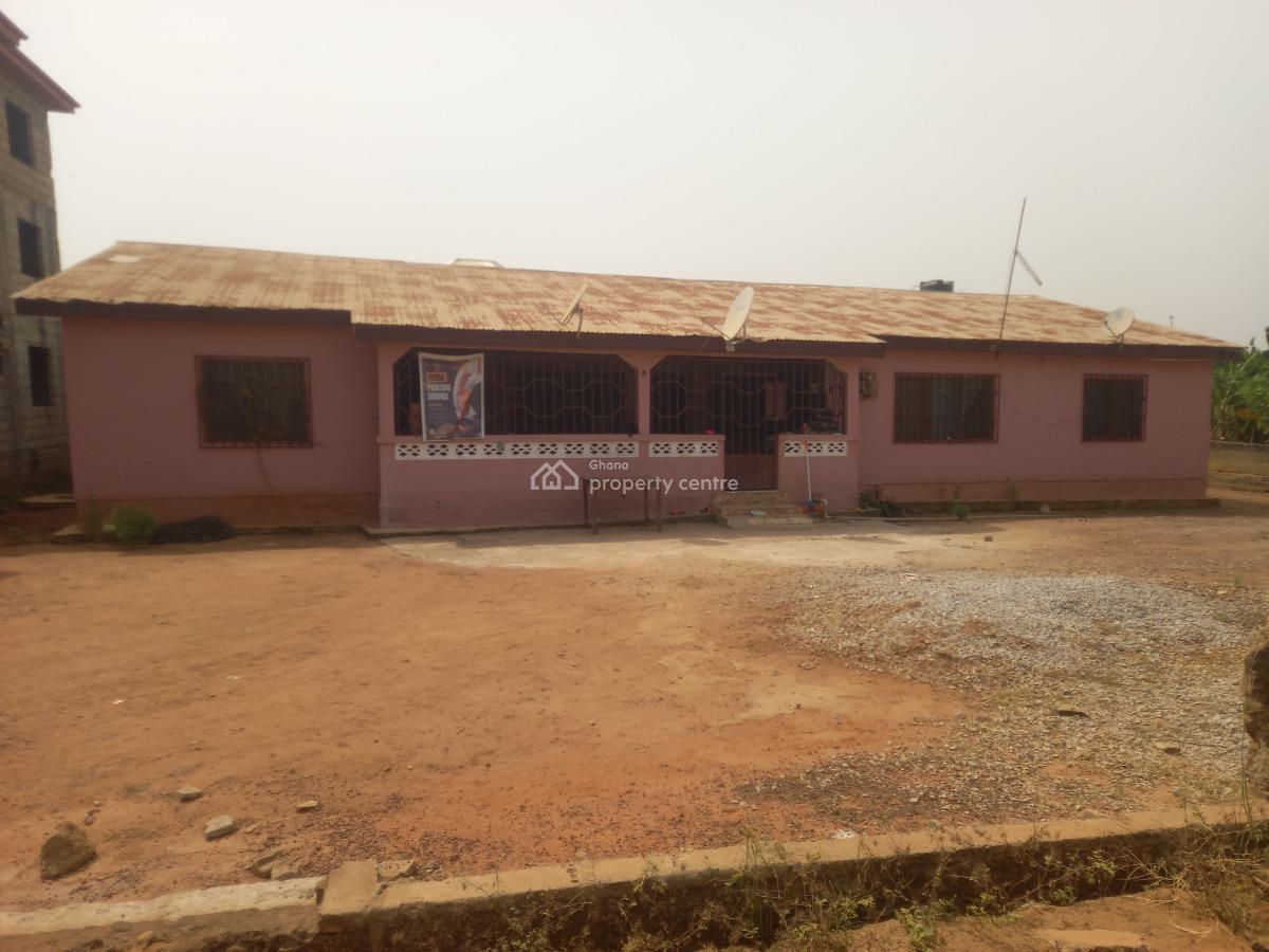 4 Bedrooms, Atimatim Maase, Near Pankrono., Kumasi Metropolitan, Ashanti, House for Sale