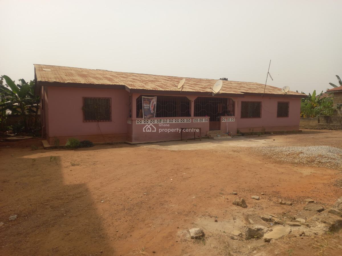 4 Bedrooms, Atimatim Maase, Near Pankrono., Kumasi Metropolitan, Ashanti, House for Sale