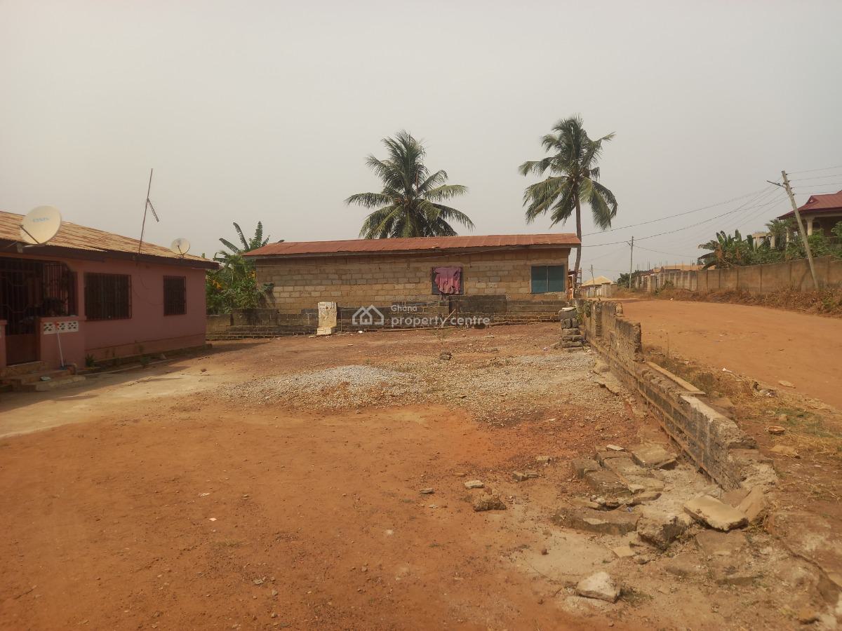 4 Bedrooms, Atimatim Maase, Near Pankrono., Kumasi Metropolitan, Ashanti, House for Sale