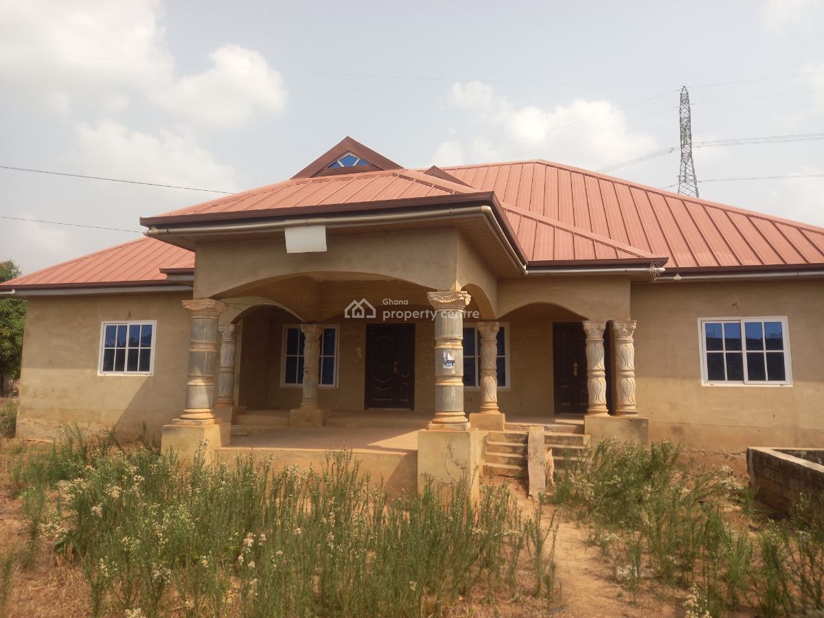 4 Bedrooms, Trede Konkori., Kumasi Metropolitan, Ashanti, House for Sale