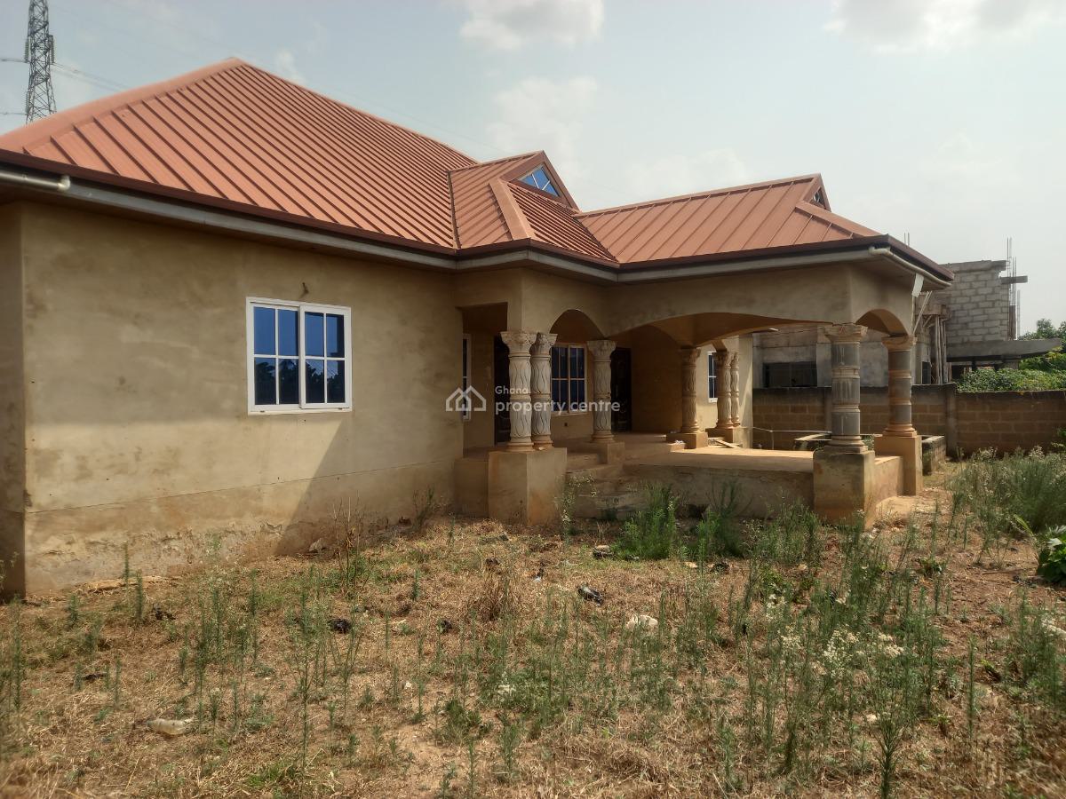4 Bedrooms, Trede Konkori., Kumasi Metropolitan, Ashanti, House for Sale