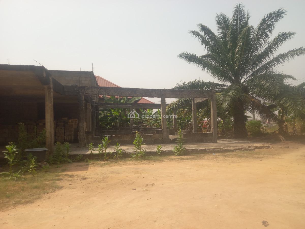 Plot    ( 2nd Plot Main Asphalt Road), Kentinkrono, Near Knust, Tech Junction., Kumasi Metropolitan, Ashanti, Land for Sale
