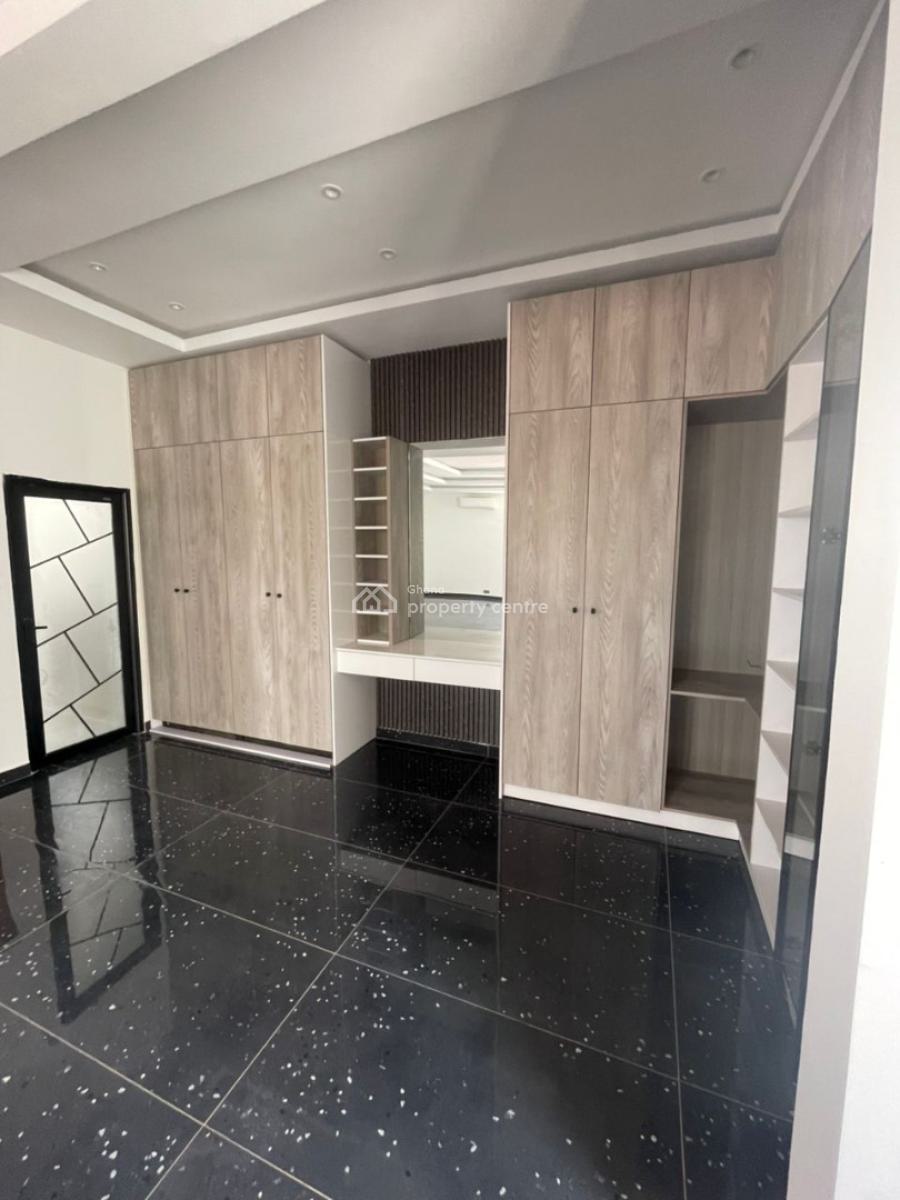 Executive 4 Bedroom, Ogbojo, Adenta Municipal, Accra, House for Sale