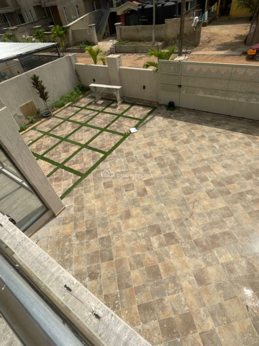 Executive 4 Bedroom, Ogbojo, Adenta Municipal, Accra, House for Sale