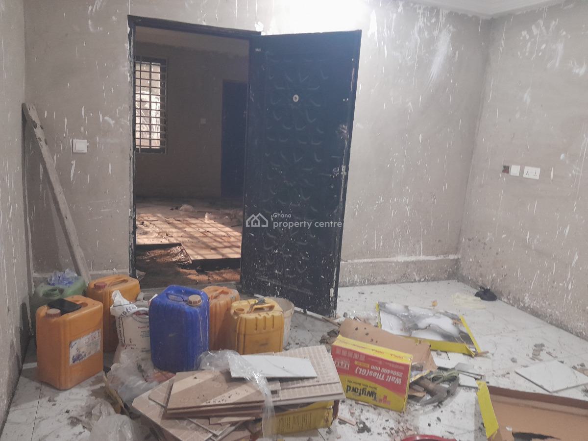 Chamber and Hall  ( Self Contain), Fawoade, Kumasi Metropolitan, Ashanti, Apartment for Rent