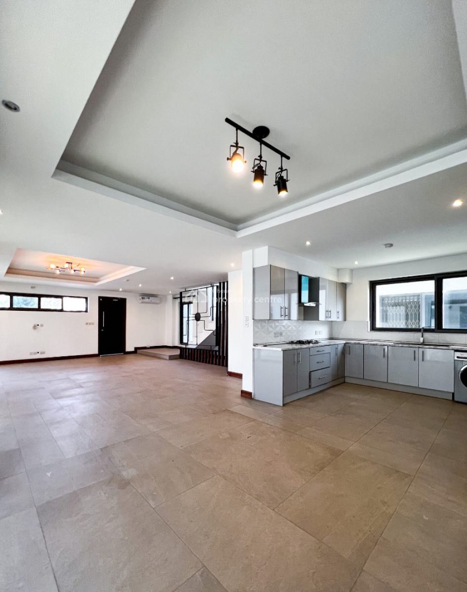 4 Bedroom Townhouse in a Gated Community with Swimming Pool, Abelemkpe, Accra, Townhouse for Rent