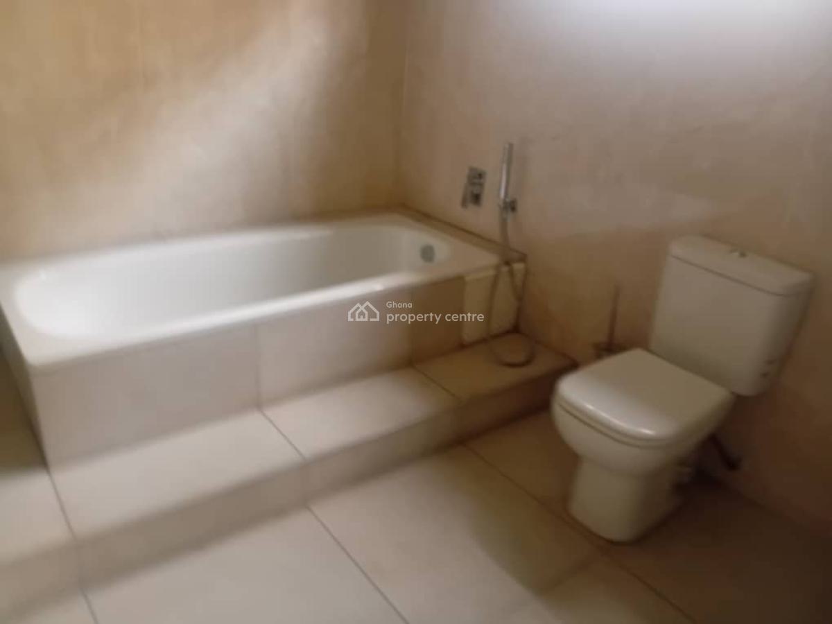 4 Bedrooms House, Abelemkpe, Accra Metropolitan, Accra, Terraced Duplex for Rent