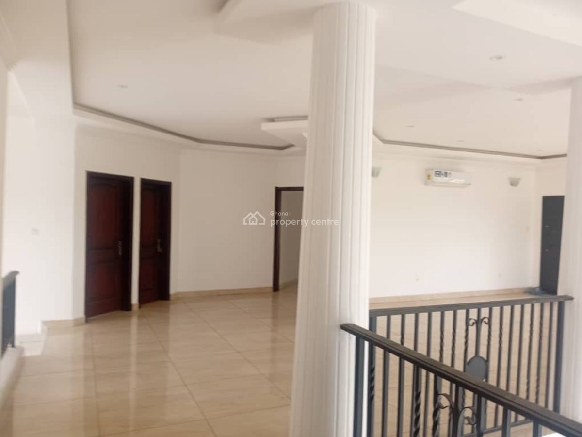 4 Bedrooms House, Abelemkpe, Accra Metropolitan, Accra, Terraced Duplex for Rent