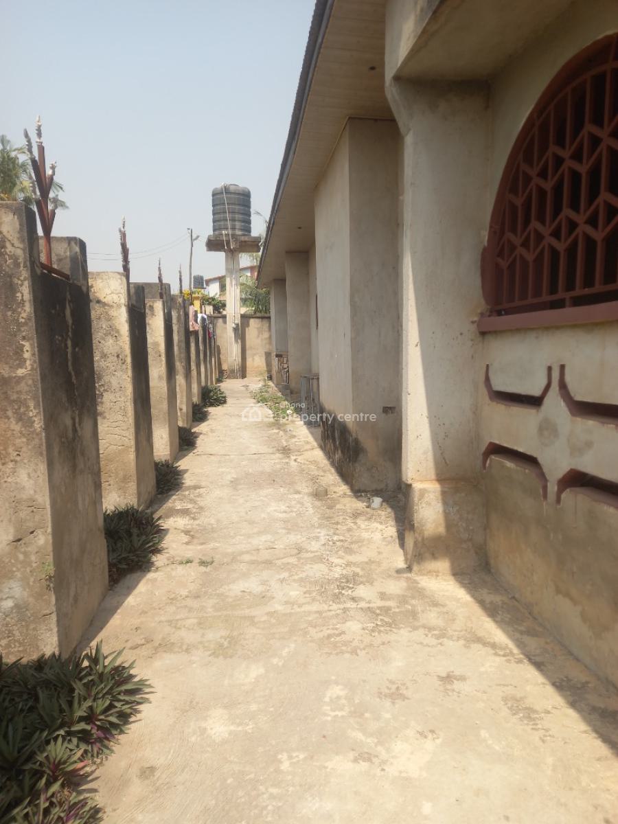 14 Bedrooms, Aprade, on Tech Ejisu Road., Kumasi Metropolitan, Ashanti, House for Sale