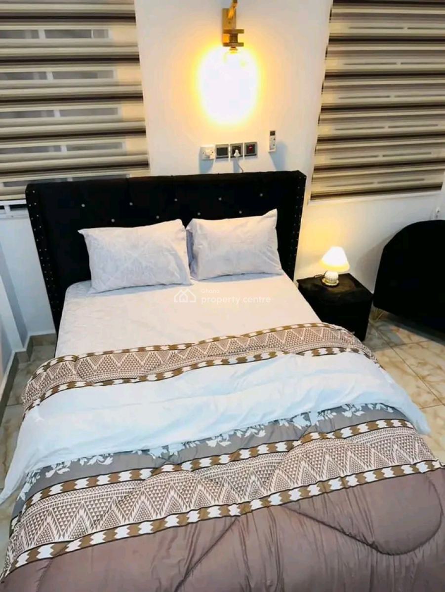 a Luxurious Fully Furnished 2- Bedroom Flat@ East Legon Hill, East Legon Hills, East Legon, Accra, Apartment Short Let