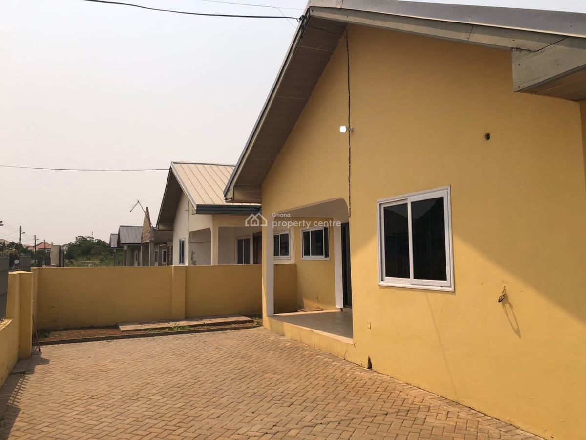 Looking for a Peaceful,and Calm Place to Call Home, Hfc, Community 25, Tema, Accra, Detached Bungalow for Rent