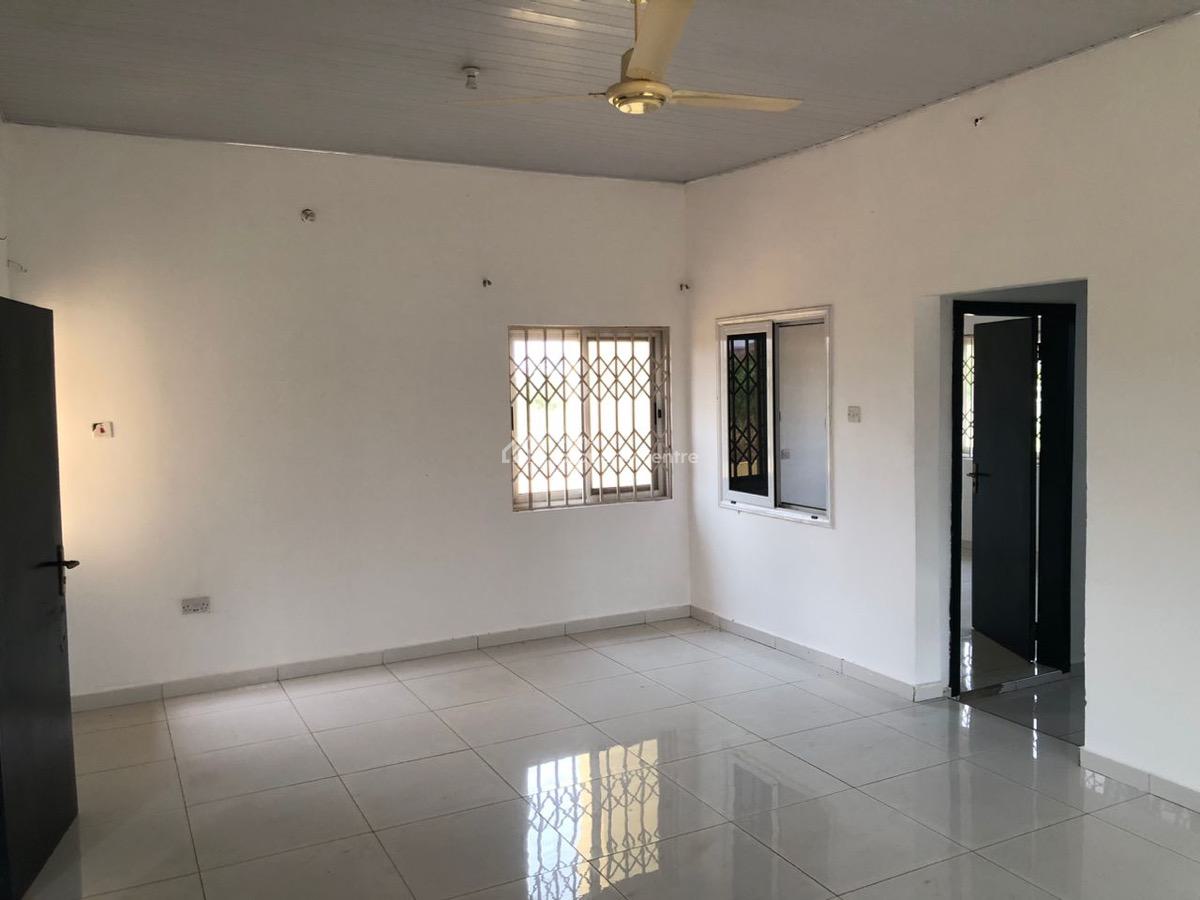 Looking for a Peaceful,and Calm Place to Call Home, Hfc, Community 25, Tema, Accra, Detached Bungalow for Rent