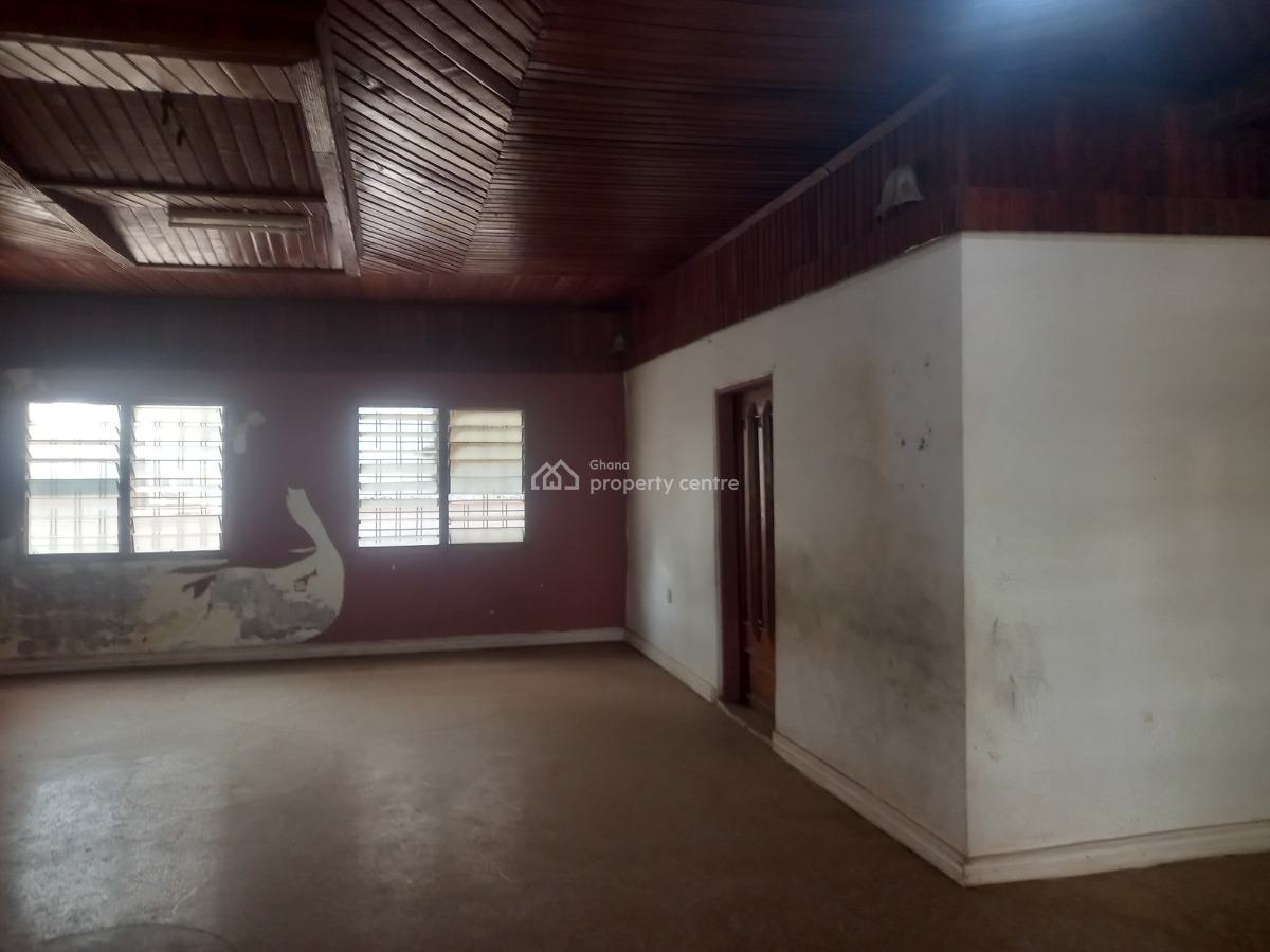 6 Bedrooms   ( Kwadaso ), Kwadaso, Near Sofoline., Kwadaso, Kumasi Metropolitan, Ashanti, House for Sale