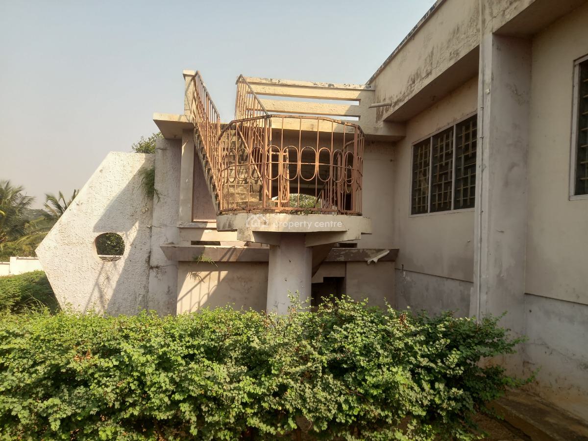 6 Bedrooms   ( Kwadaso ), Kwadaso, Near Sofoline., Kwadaso, Kumasi Metropolitan, Ashanti, House for Sale