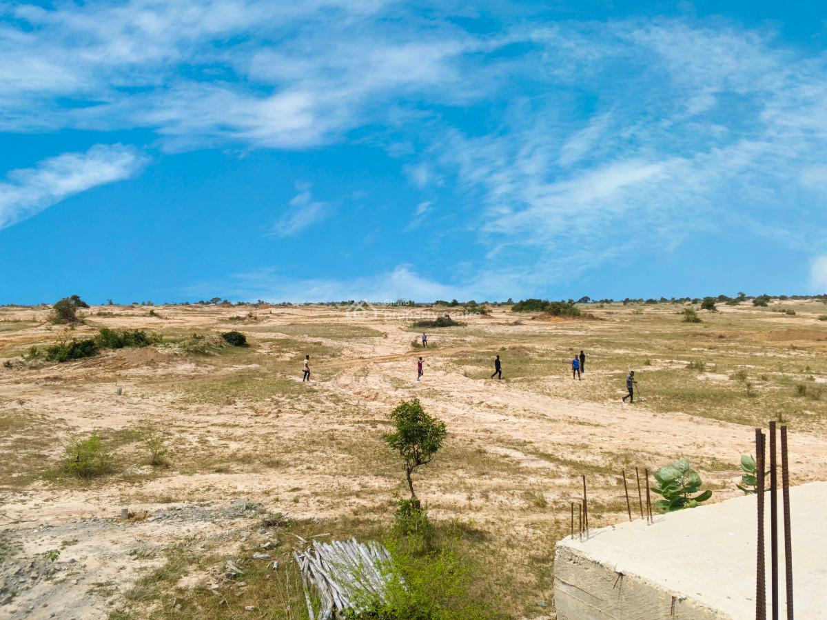 Masterplanned Community Close to The Main Road, Skyport Phase 3, Tsopoli, Ningo Prampram District, Accra, Residential Land for Sale