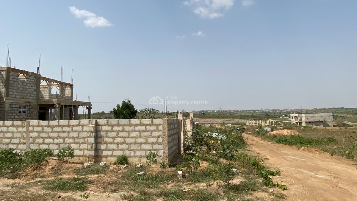 Tema Community 25 Devtraco Road - Half Plot, Cedar Court - Adom Estate, Tema, Accra, Residential Land for Sale