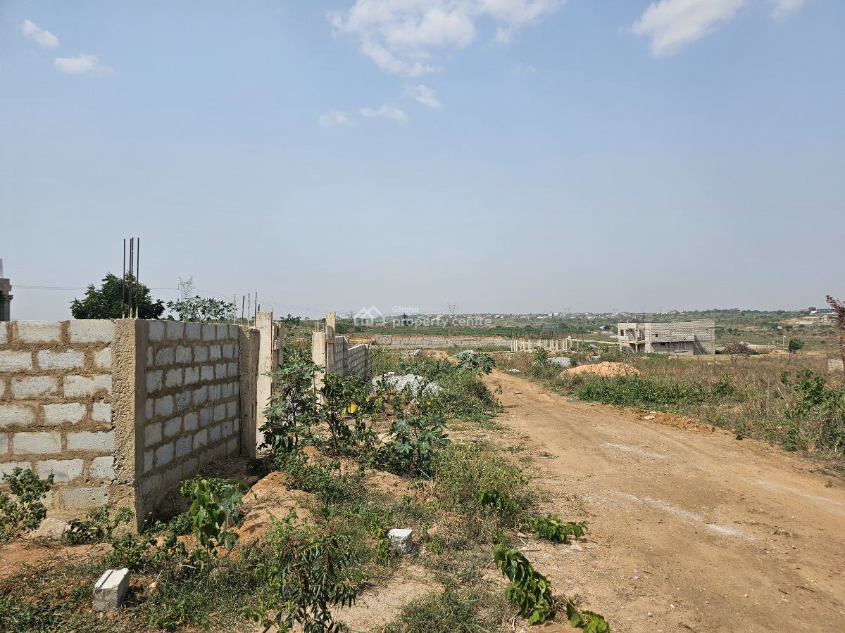 Tema Community 25 Devtraco Road - Half Plot, Cedar Court - Adom Estate, Tema, Accra, Residential Land for Sale