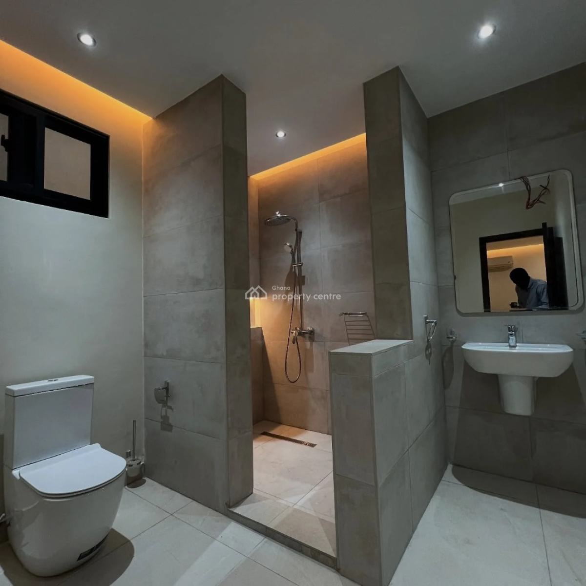 Executive  4 Bedrooms, Adjiringanor, East Legon, Accra, House for Sale