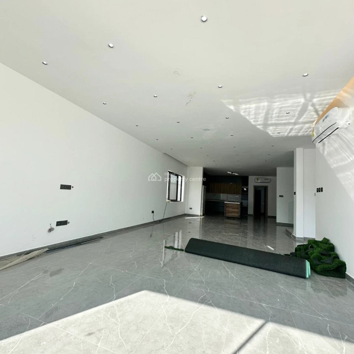 Executive 6 Bedroom, Ashaley Botwe, Adenta Municipal, Accra, House for Sale