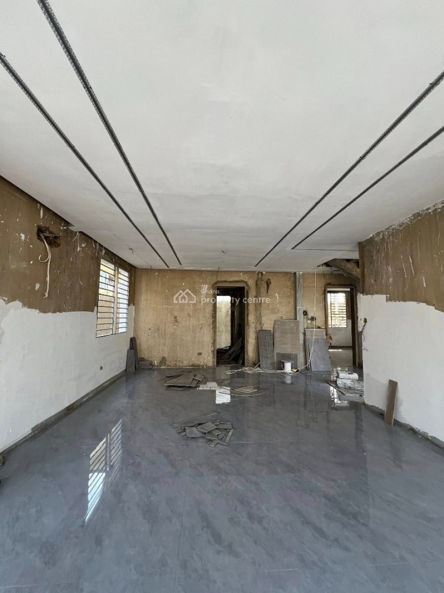 Executive 6 Bedroom, East Airport, Airport Residential Area, Accra, House for Sale