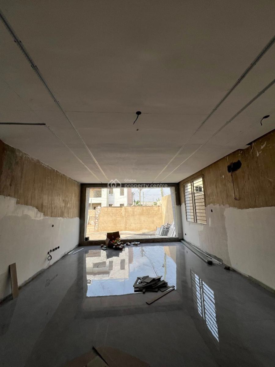 Executive 6 Bedroom, East Airport, Airport Residential Area, Accra, House for Sale