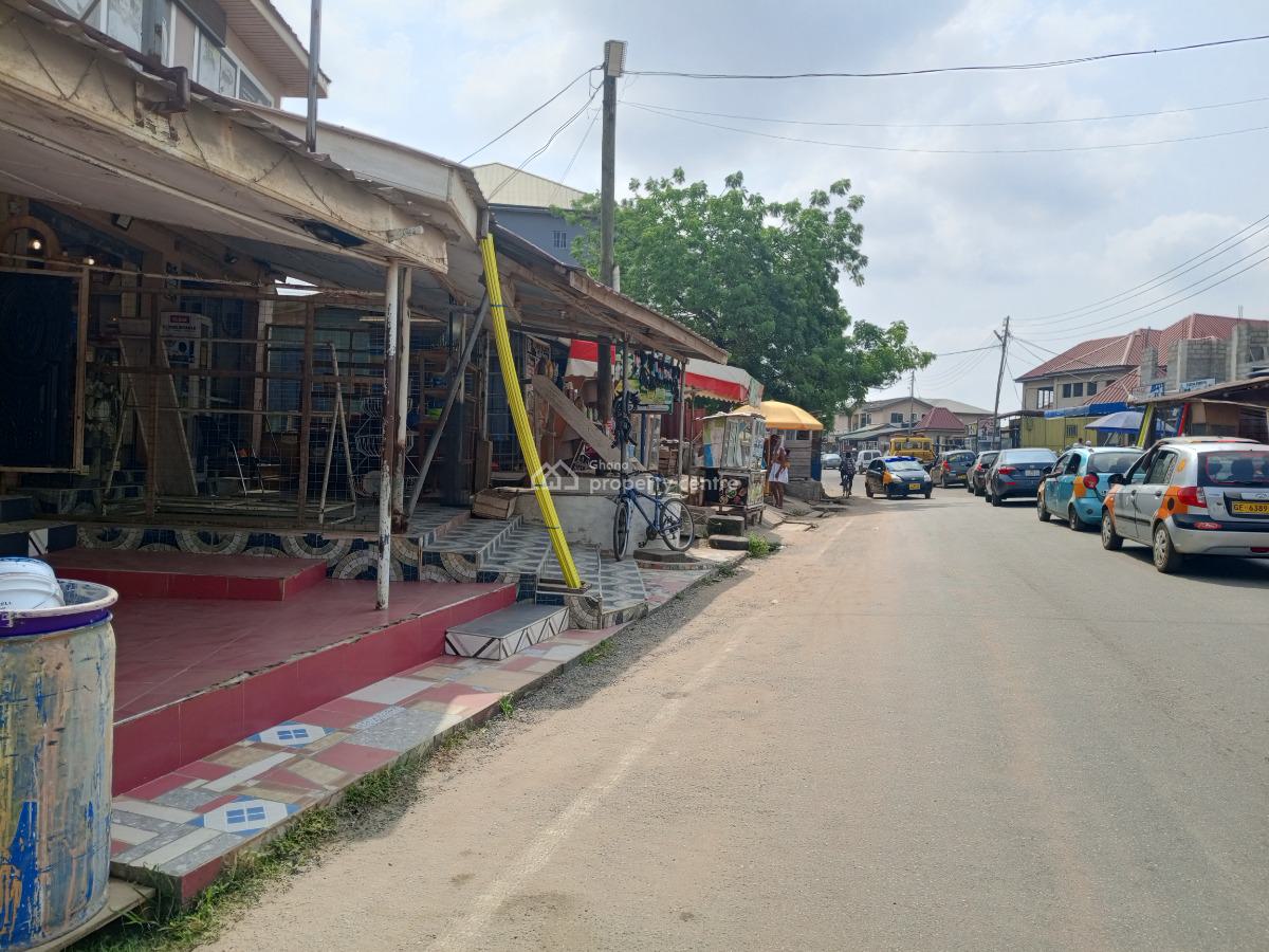 Roadside 4 Shops+ 3 Units Chamber Self, Ga Odumase, Ga Central Municipal, Accra, Shop for Sale