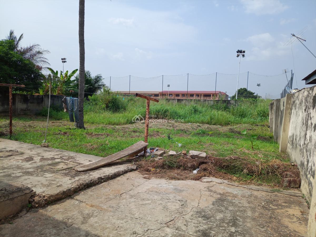 Titled One & Half Plots at Mataheko, Accra, Mataheko Club Corner Area, Accra Metropolitan, Accra, Land for Sale